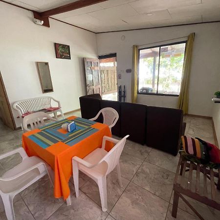 Casa Turtle Bogue Hotel Tortuguero Ngoại thất bức ảnh