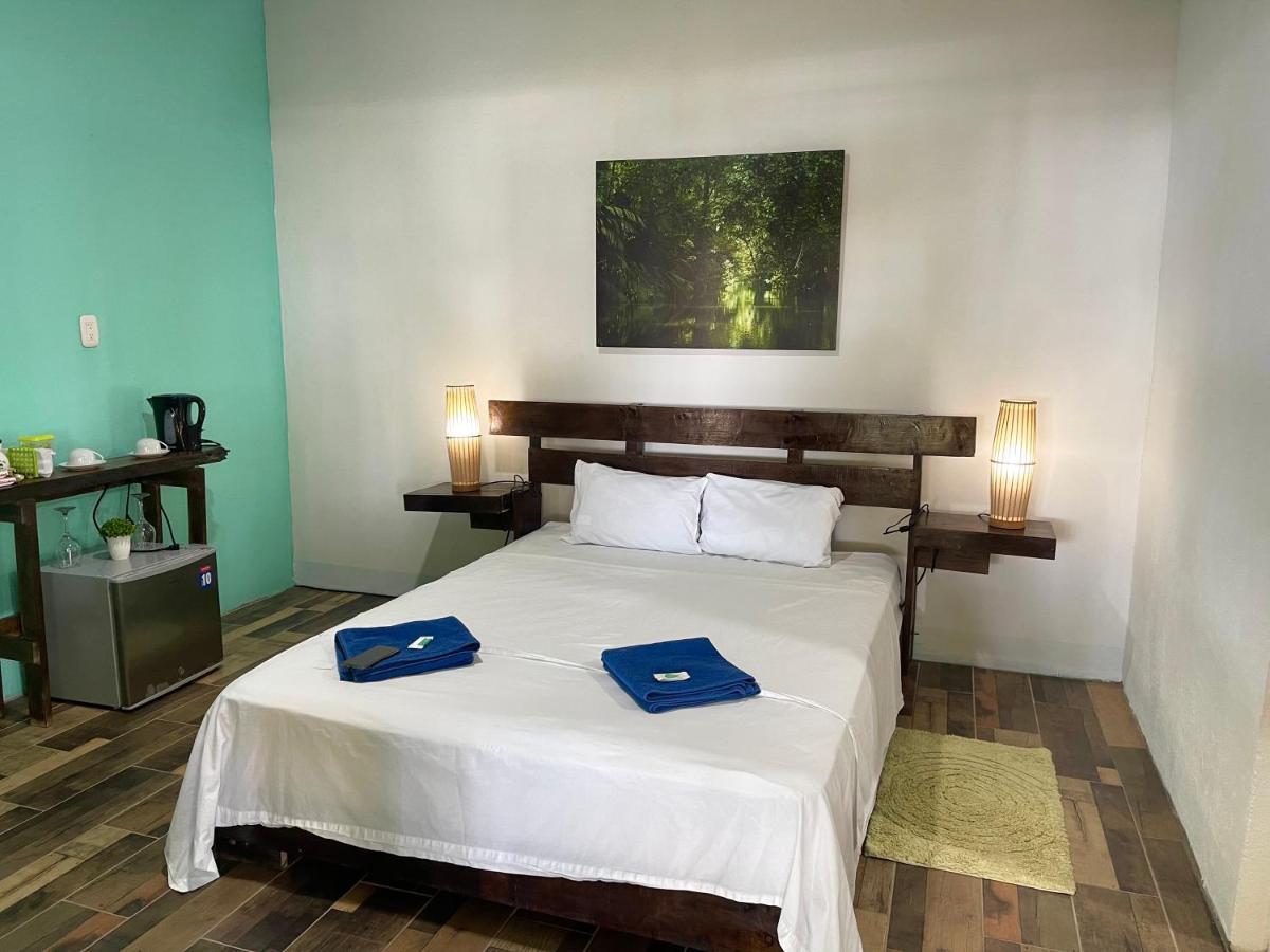 Casa Turtle Bogue Hotel Tortuguero Ngoại thất bức ảnh